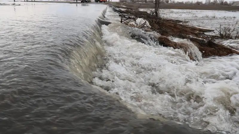 Опасность: в Талгарском районе может прорвать ледниковое озеро