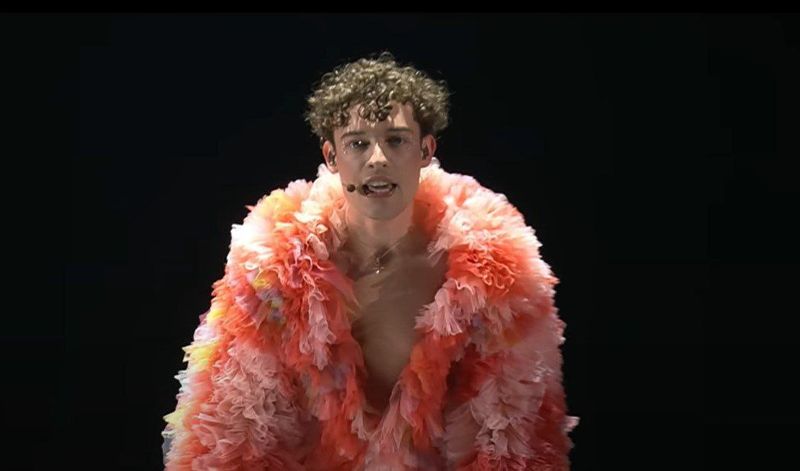 Швейцарский исполнитель Nemo стал победителем музыкального конкурса «Евровидение» в 2024 году