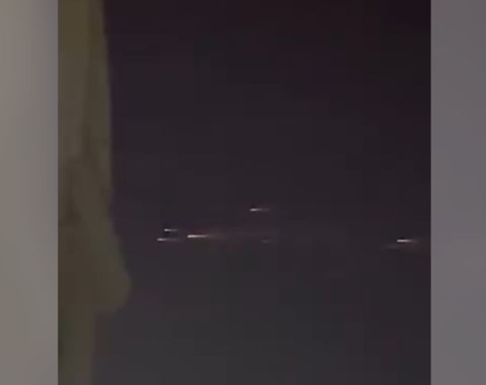 Космический мусор или метеорит?: астроном объяснил небесное шоу в Казахстане