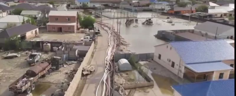 Хроники потопа: 356 семей уже получили жилье взамен разрушенного паводком