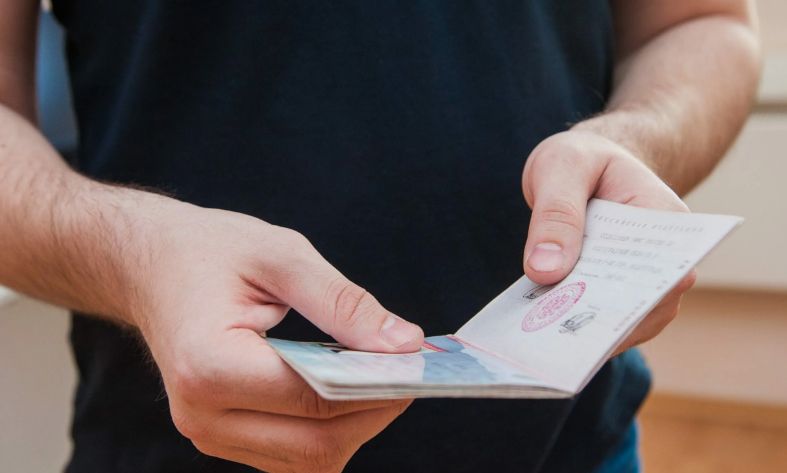 В Казахстане мошенники выдают себя за сотрудников посольства Узбекистана