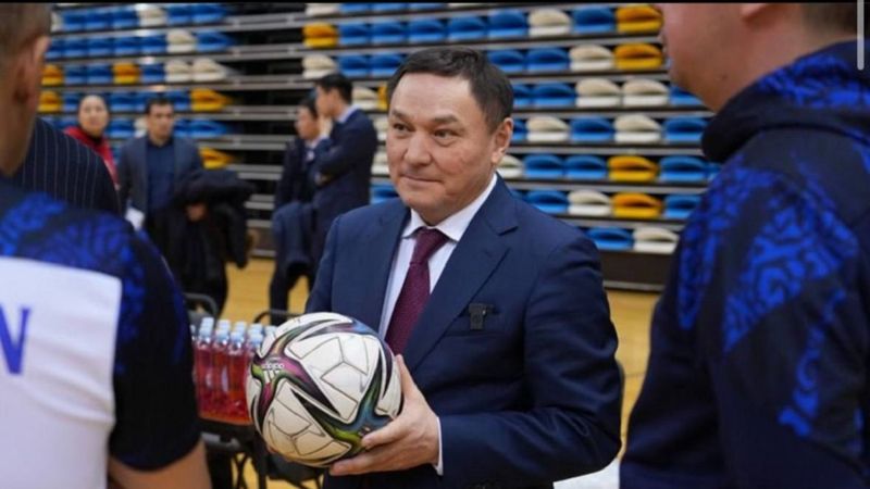 Экс-министр туризма не будет претендовать на пост главы федерации футбола