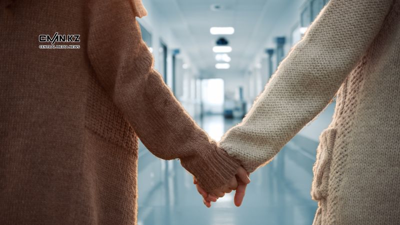 Изнасиловали и угрожали выложить видео: две сестры пытались покончить с собой в Шымкенте