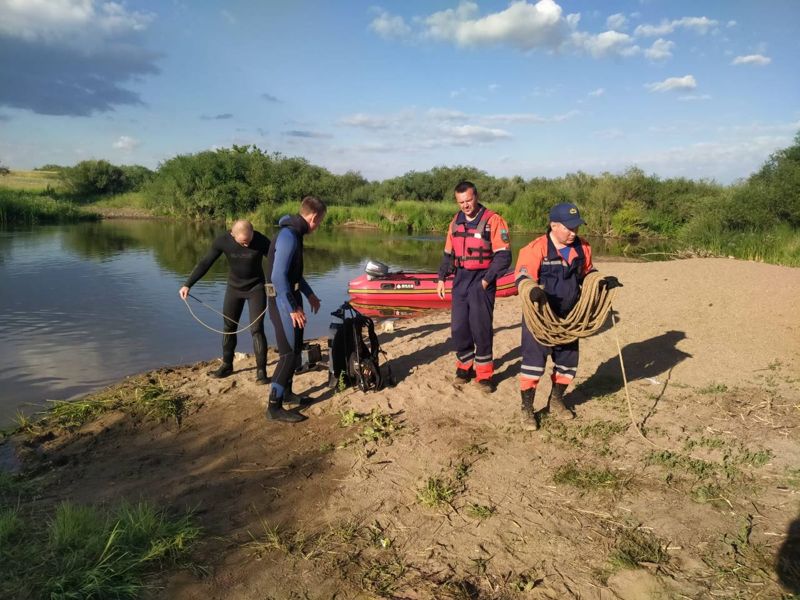 Утонувшую 15-летнюю девочку ищут уже несколько суток в Карагандинской области