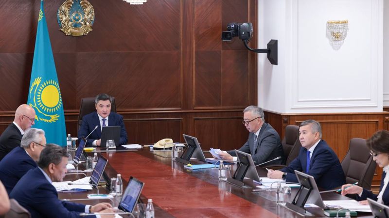 Инертность и нерешительность: Бектенов раскритиковал работу областных акиматов