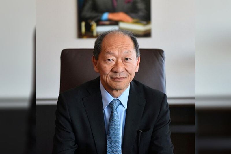 Назарбаев Университет трещит по швам – экс-президент вуза Шигео Катсу