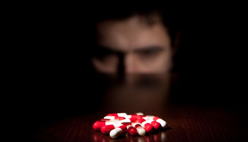 Казахстанца задержали в России по подозрению в создании нарколаборатории