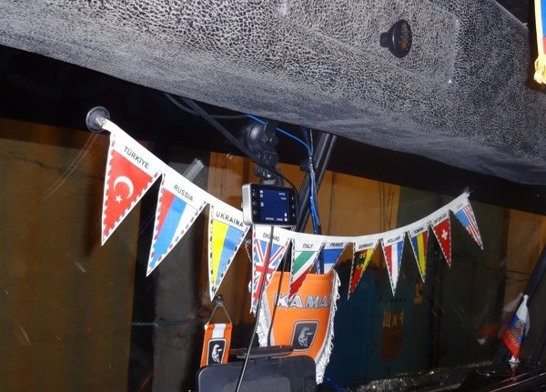 В Кыргызстане нашли мужчину, который возмущался итогами Игр кочевников и выкинул казахстанский флаг