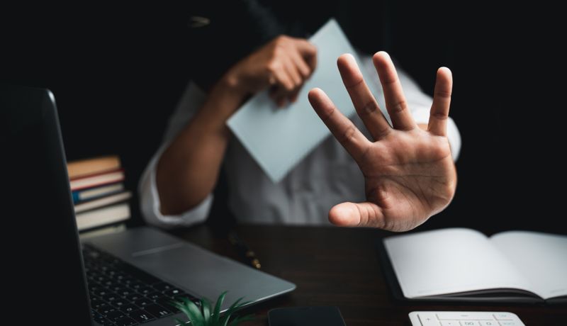 Тарих пәнінің мұғалімі жетінші сынып оқушысын азғырды деген күдікке ілінді