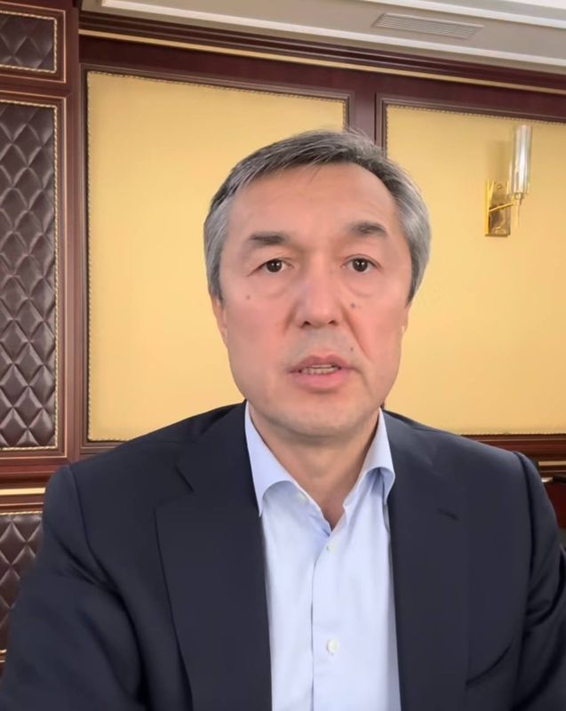 Бред и ложь: Раимбек Баталов отрицает роман с погибшей Нукеновой