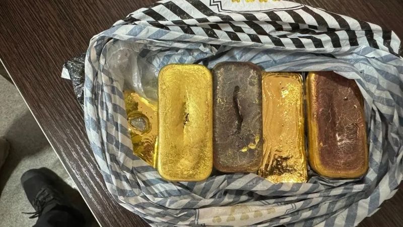 Золотые слитки пытались вывезти из Кыргызстана в Казахстан на Lexus