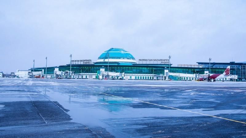 В аэропорту Астаны начали расследование после повреждения самолёта FlyArystan