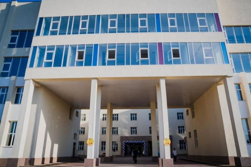 Рекордное количество школ строят в Астане
