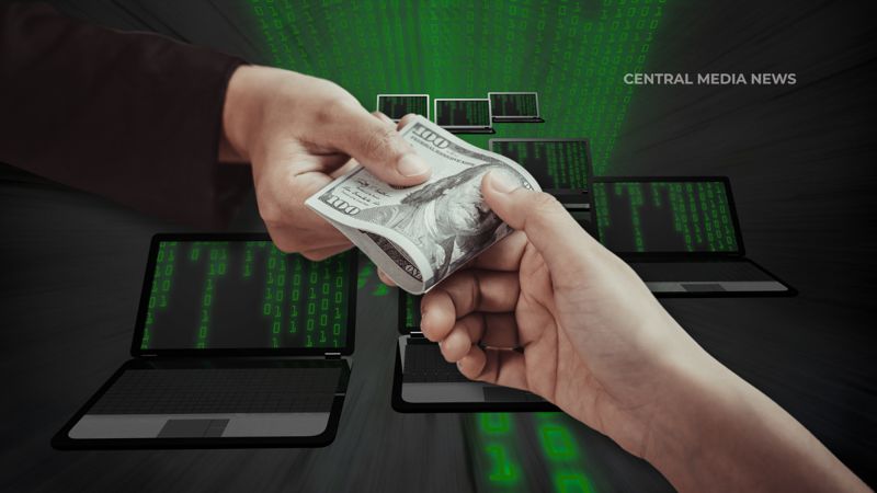 Алматинец, предлагая студентам работу с Китаем, сдал их ноутбуки в ломбард