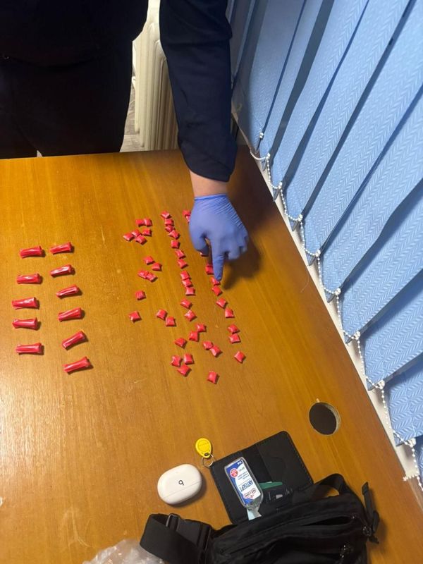 Трех закладчиков с поличным задержали в Астане