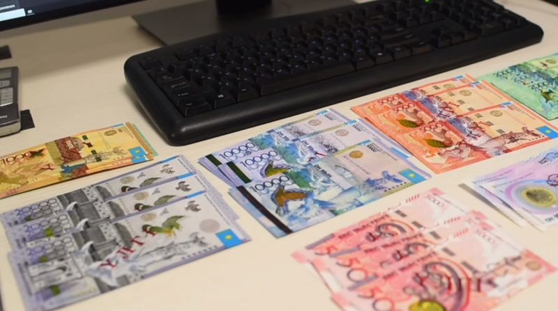 Почти миллиард заработала на незаконных кредитах контора микрозаймов в Уральске