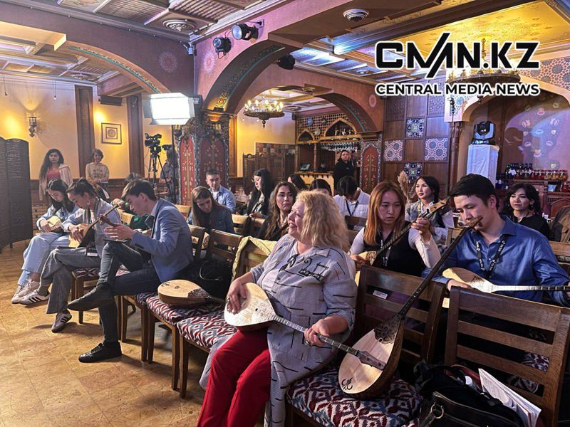 Мастер-классы по домбре и приготовлению курта: посвященный Наурызу фестиваль, прошел в Алматы