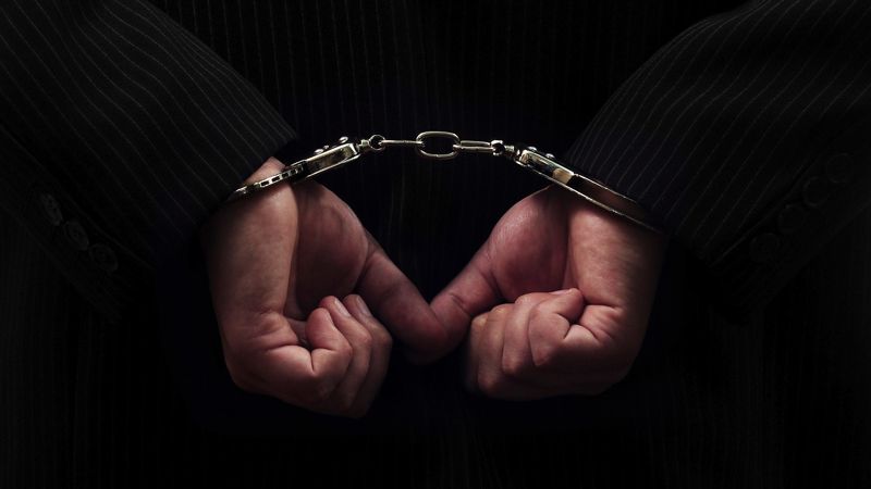 Руководителей военизированной охраны КТЖ отправили за решетку