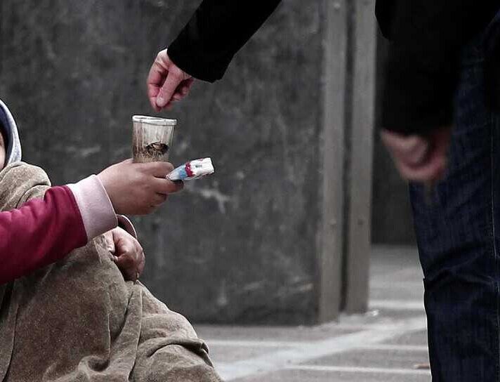 Мать осудили за попрошайничество ребенка в мечети Жамбылской области