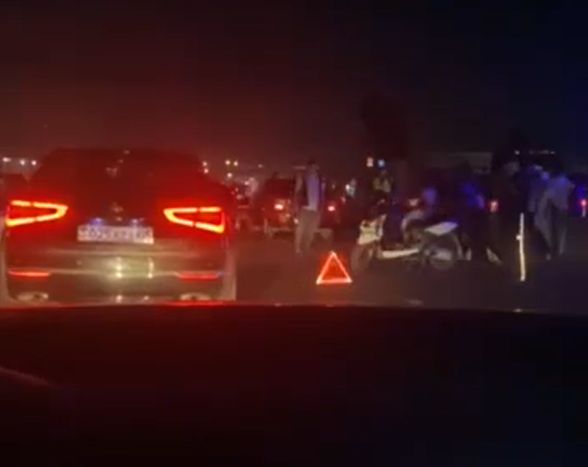 В Алматы мопедист сбил женщину. Водитель и пешеход скончались на месте ДТП