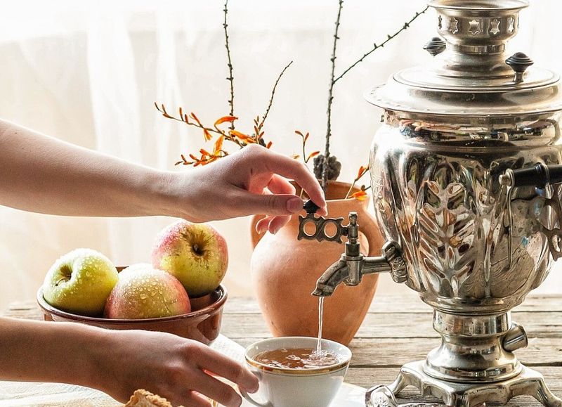 Жительница ВКО вернула через суд советский самовар