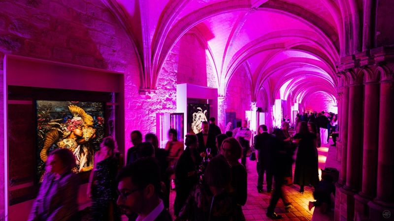 Ройямонт аббаттығында әлем жұлдыздары білім үшін бірікті