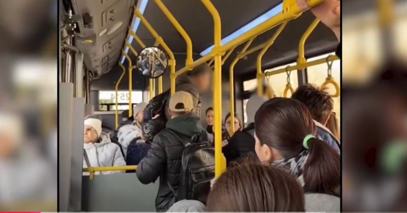 Сотрудники полиции задержали пожилого мужчину, который ударил девушку в автобусе Алматы