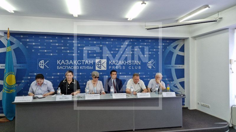 Беспредел на барахолке: предприниматели Алматы обратились к президенту