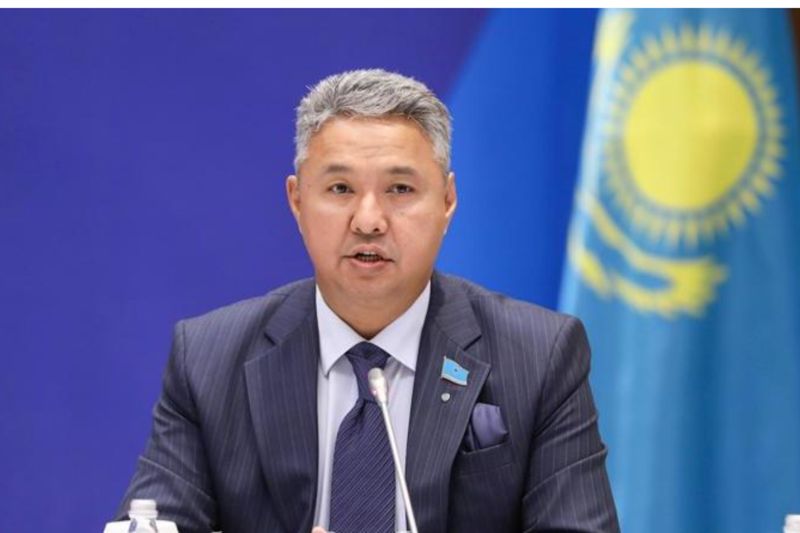 Не оправдал надежд в парламенте: Перуашев о скандале с депутатом Садыковым