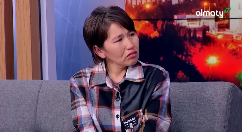 Долги, кредиты и цирроз: мать пострадавших от нападения детей оставляла их без присмотра