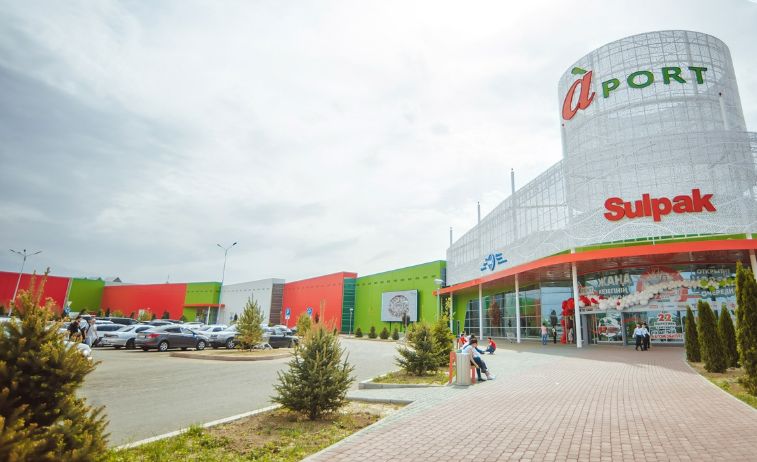 Неизвестные “заминировали” Mall Aport в Алматинской области