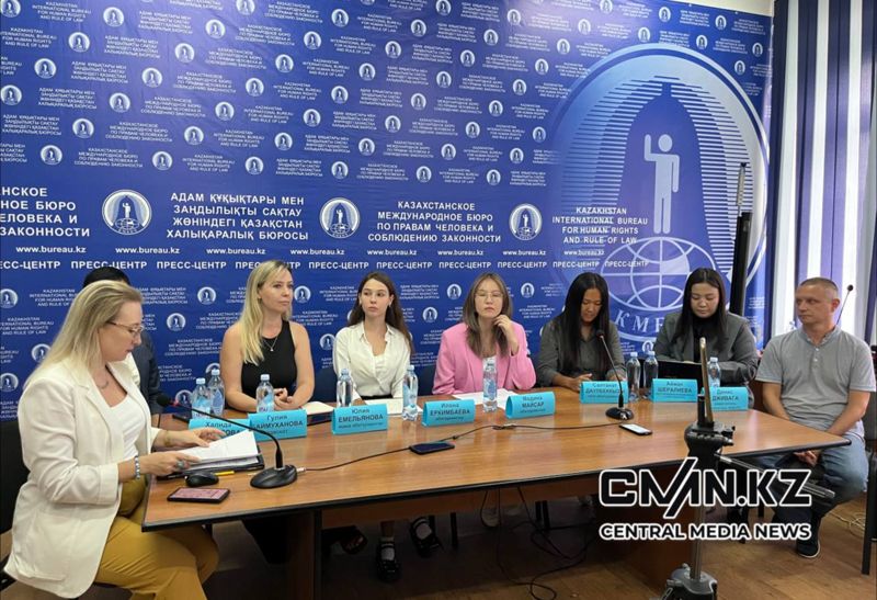 Отставки министра науки требуют абитуриенты, которые не получили госгранты на образование