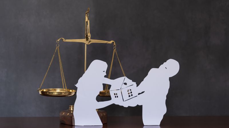 Кредиты после развода: как делятся долги между бывшими супругами?