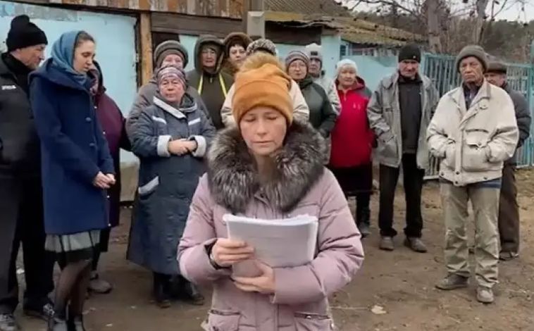 Отобрали четверых детей: жительница Щучинска просит Токаева обратить внимание на ее ситуацию