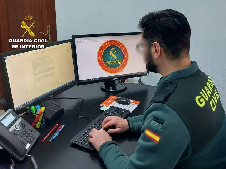 Казахстанцев задержали в Испании по подозрению в мошенничестве с криптовалютой