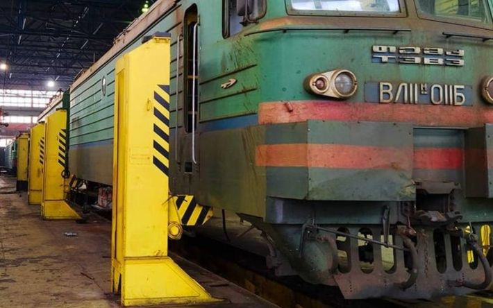 Срок за взятку получил начальник депо и его подчиненные в  Актюбинской области