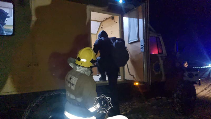 Более 40 пассажиров остались на трассе в Жамбылской области из-за сломанного автобуса