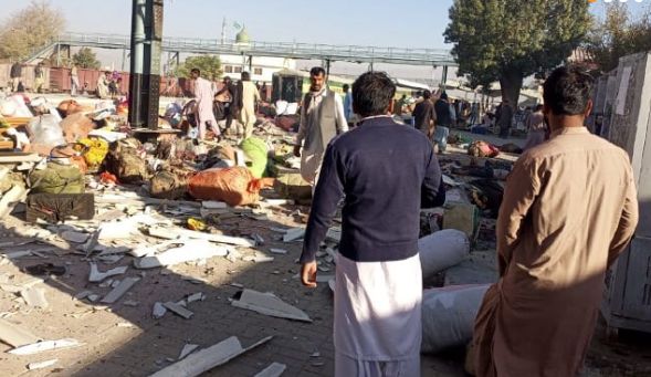 Более 20 человек погибли из-за взрыва на вокзале в Пакистане