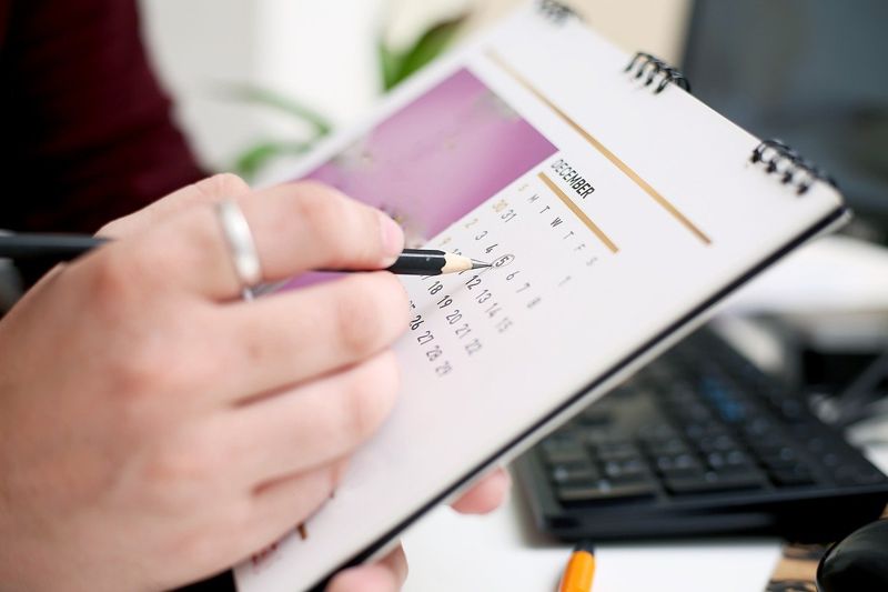 Почему казахстанцы остались без выходного на Курбан айт, объяснили в Минтруда