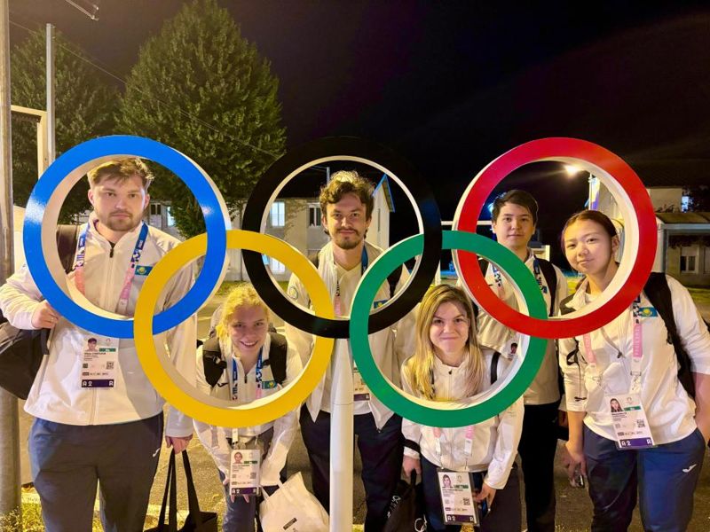 Стрелки из Казахстана поселились в Олимпийской деревне в Шатору