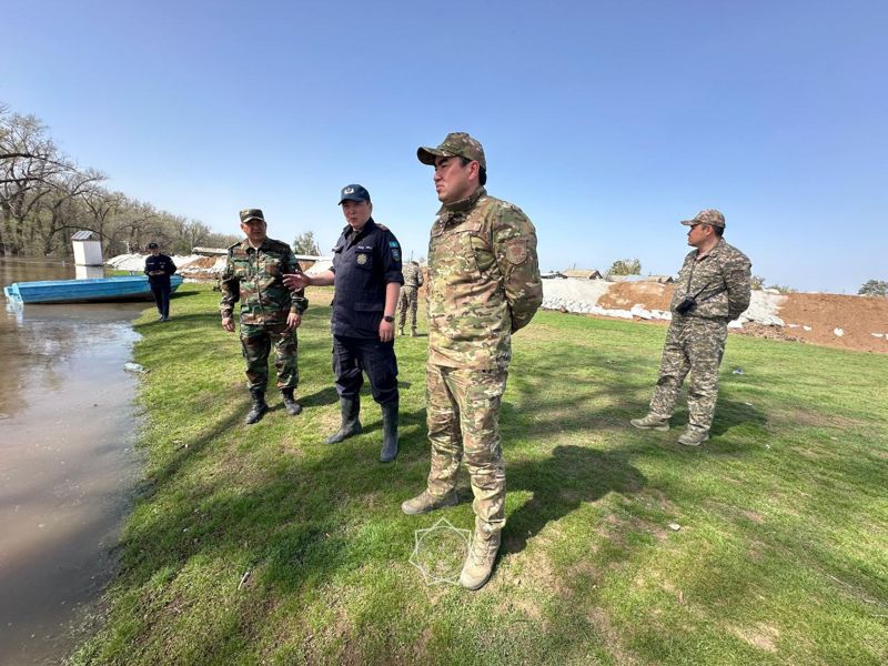 Река Жайык в ЗКО поднялась до 8,5 метров