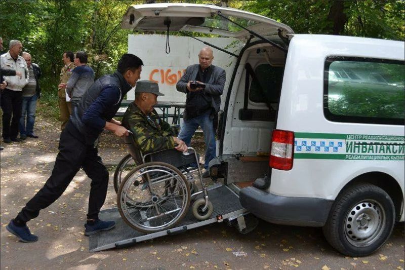 100 инватакси запустят в Алматы в день референдума