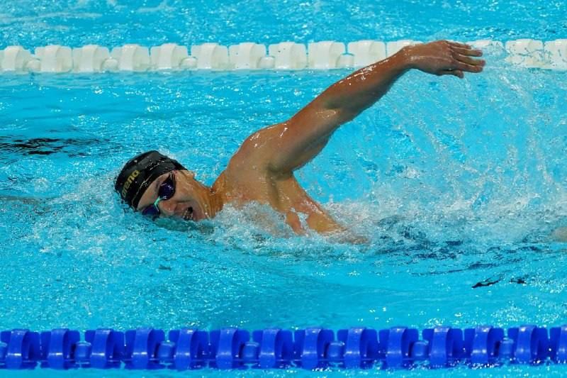 Казахстанский пловец завоевал серебро на Паралимпиаде