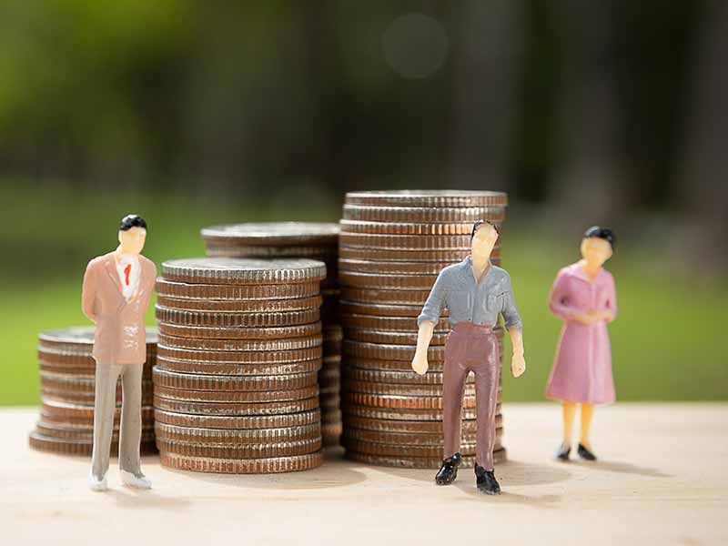 В Казахстане внедрят механизм, не позволяющий состоятельным гражданам получать соцподдержку