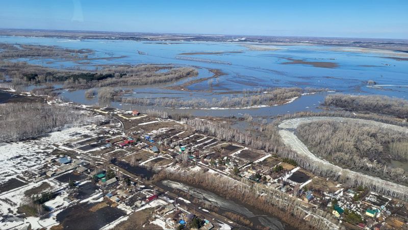 В Петропавловске уровень воды в Есиле начал снижаться