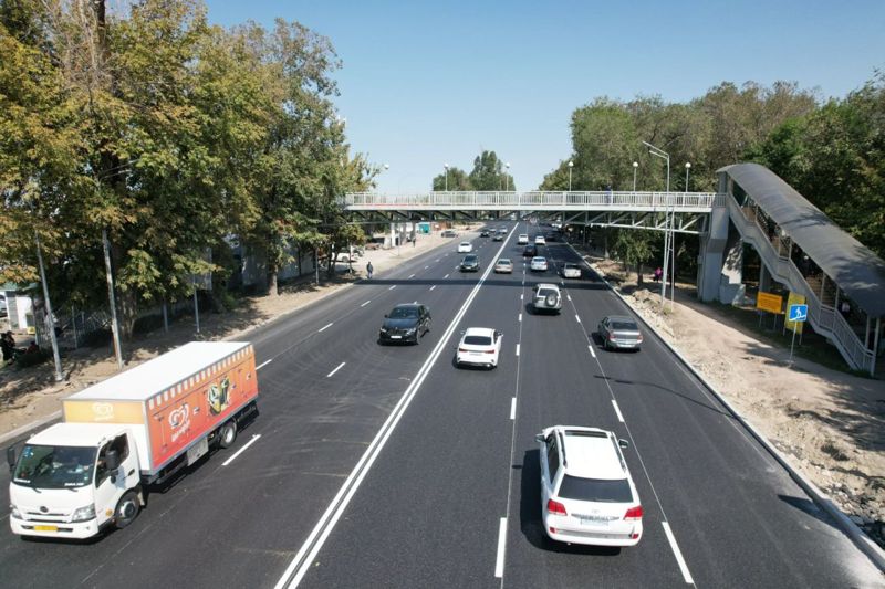 В Алматы завершили реконструкцию Кульджинского тракта