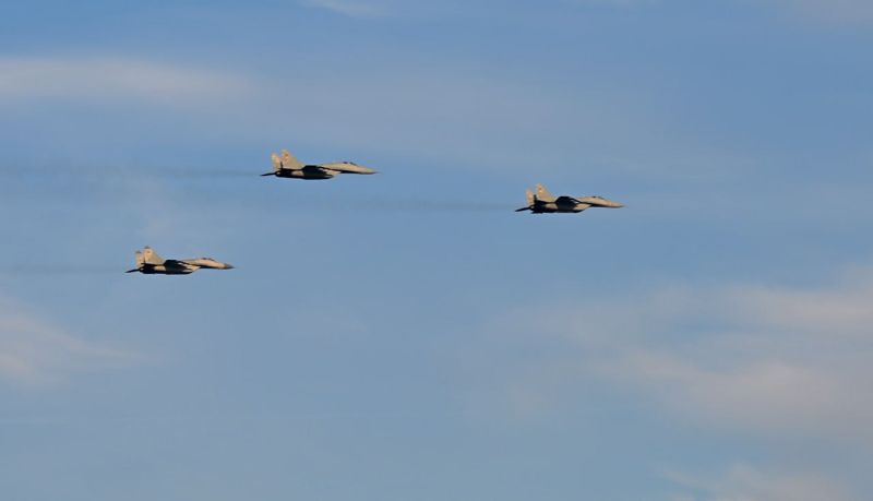 Самолет Токаева в Белграде встретили истребители ВВС Сербии