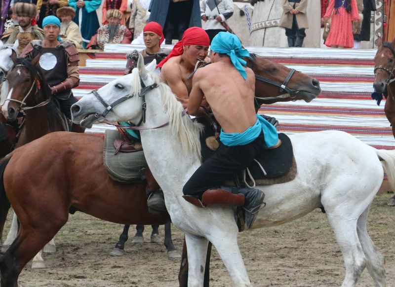 Всемирные игры кочевников: Казахстан завоевал сразу две золотые медали