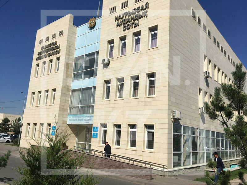 Дело бригады Нойса: подсудимые обвиняют суд в предвзятости, а у потерпевших отказывает память