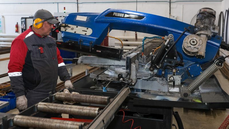 Отмена утильсбора приведет к ввозу старых машин и ухудшит экологию — Скляр